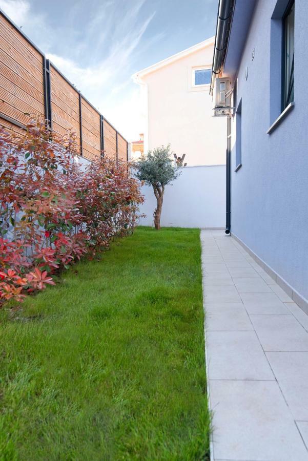 Holiday Home M1 & M2 Πούλα Εξωτερικό φωτογραφία