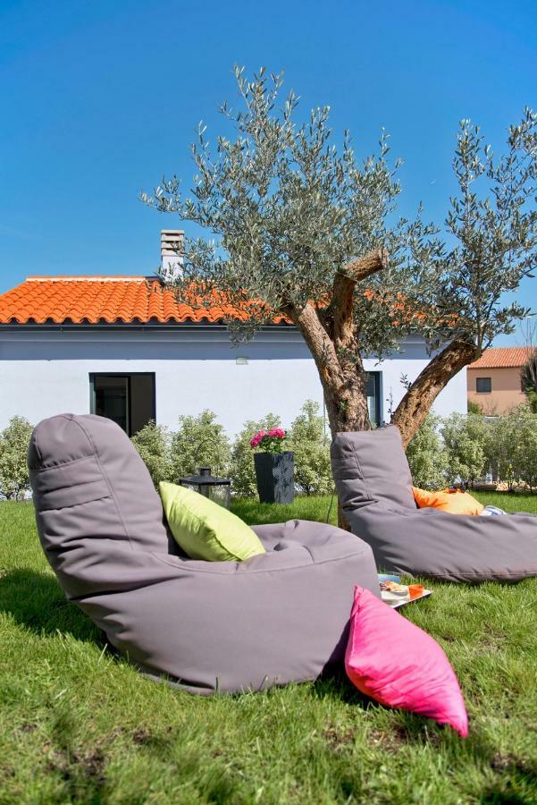 Holiday Home M1 & M2 Πούλα Εξωτερικό φωτογραφία